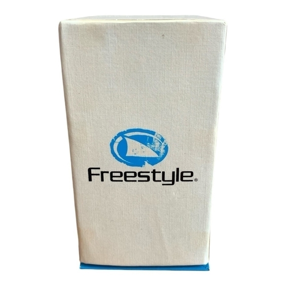 FREESTYLE Bishop Mid Watch Water Resistant Rubber Band White Sport Wristwatch - Picture 5 of 6